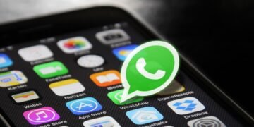 How to Add Someone on WhatsApp Easy Way